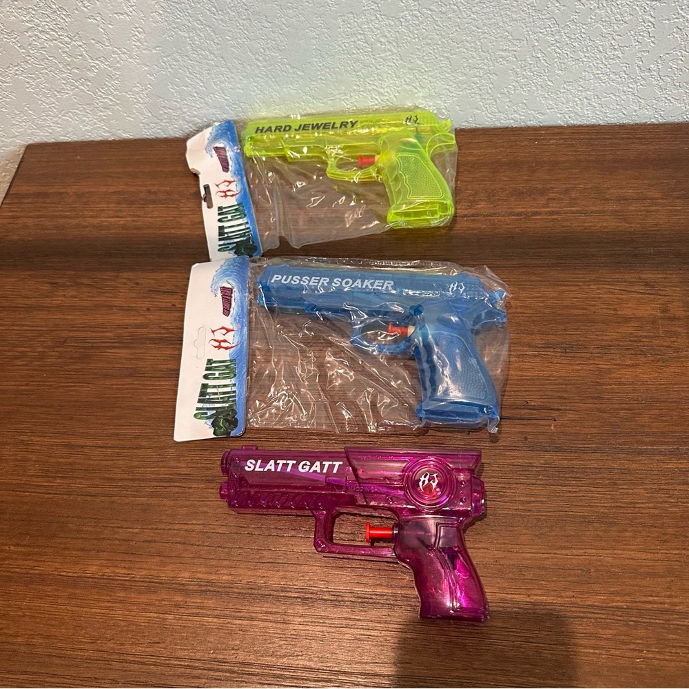 Hard Jewelry Water Guns
